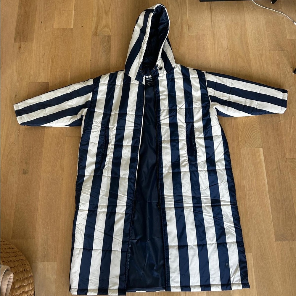 Sitting Suit coat blue striped